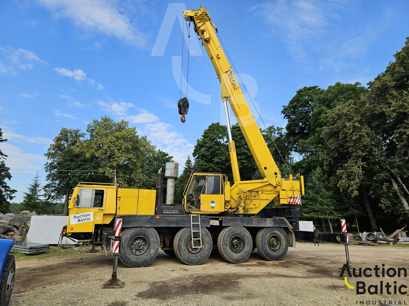 Liebherr LTM 1060 - Loader crane: picture 1 Liebherr LTM 1060 - Loader crane: picture 1