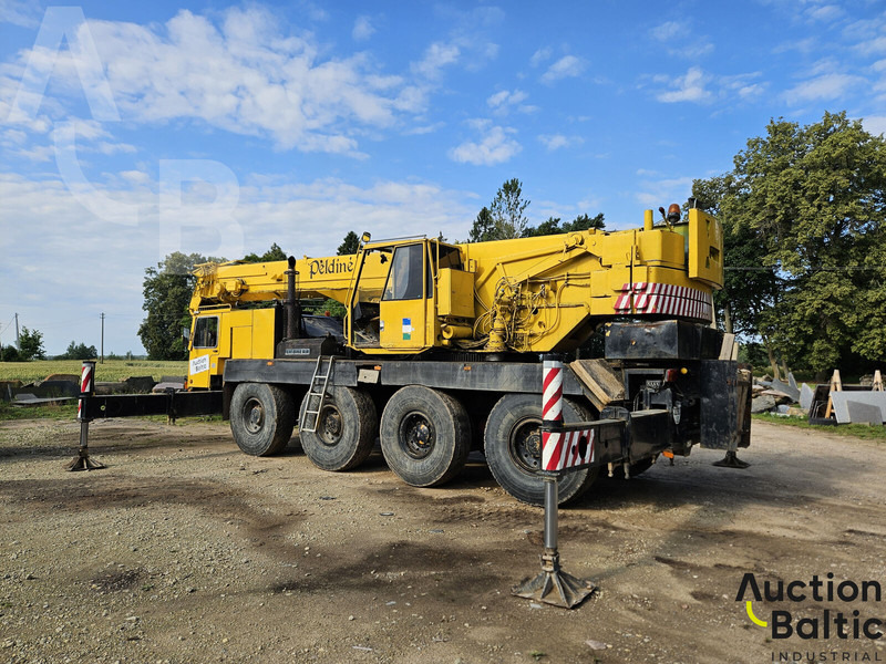 Liebherr LTM 1060 - All terrain crane: picture 2 Liebherr LTM 1060 - All terrain crane: picture 2