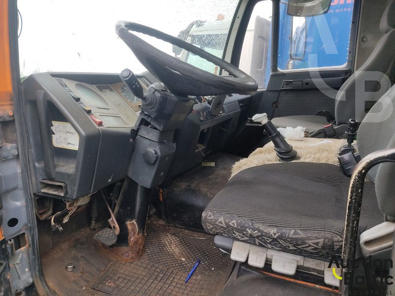 MAN 15.163 - Vacuum truck: picture 5 MAN 15.163 - Vacuum truck: picture 5