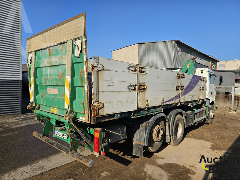 MAN TGA26.310 - Dropside/ Flatbed truck, Crane truck: picture 3 MAN TGA26.310 - Dropside/ Flatbed truck, Crane truck: picture 3