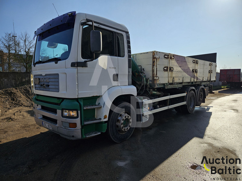 MAN TGA26.310 - Dropside/ Flatbed truck, Crane truck: picture 2 MAN TGA26.310 - Dropside/ Flatbed truck, Crane truck: picture 2
