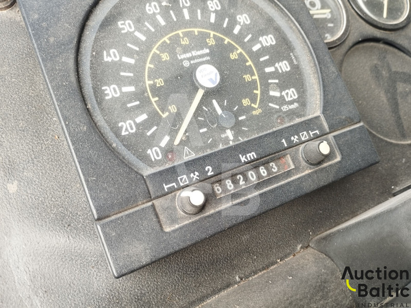 Magirus 168 M 11 - Tipper, Crane truck: picture 5 Magirus 168 M 11 - Tipper, Crane truck: picture 5