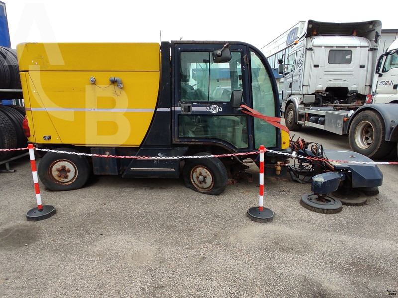 Mathieu Azura - Road sweeper: picture 4 Mathieu Azura - Road sweeper: picture 4