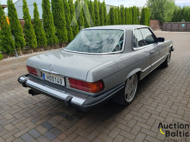 Mercedes-Benz 300-serie 380 SLC - Car: picture 5 Mercedes-Benz 300-serie 380 SLC - Car: picture 5