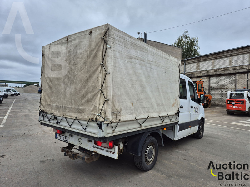 Mercedes-Benz Sprinter - Curtain side van: picture 4 Mercedes-Benz Sprinter - Curtain side van: picture 4