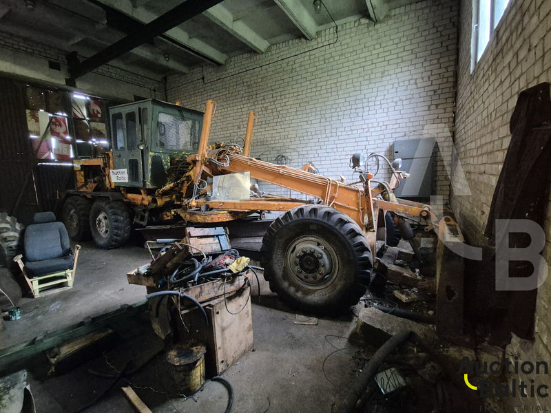 Onbekend DZ-122A-6 - Grader: picture 1 Onbekend DZ-122A-6 - Grader: picture 1