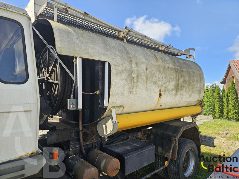 Renault Midliner S 150 - Tank truck: picture 3 Renault Midliner S 150 - Tank truck: picture 3