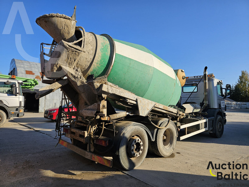 Scania P 94 GB - Concrete mixer truck: picture 4 Scania P 94 GB - Concrete mixer truck: picture 4