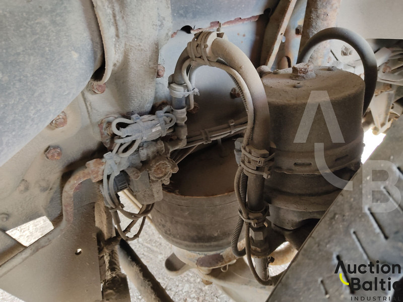 Vacuum truck Scania R 480: picture 16