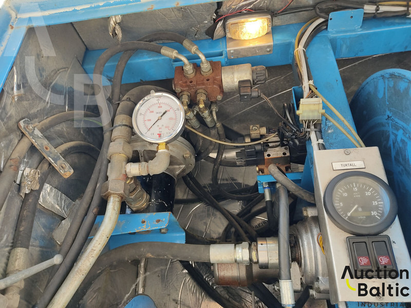 Vacuum truck Scania R 480: picture 12