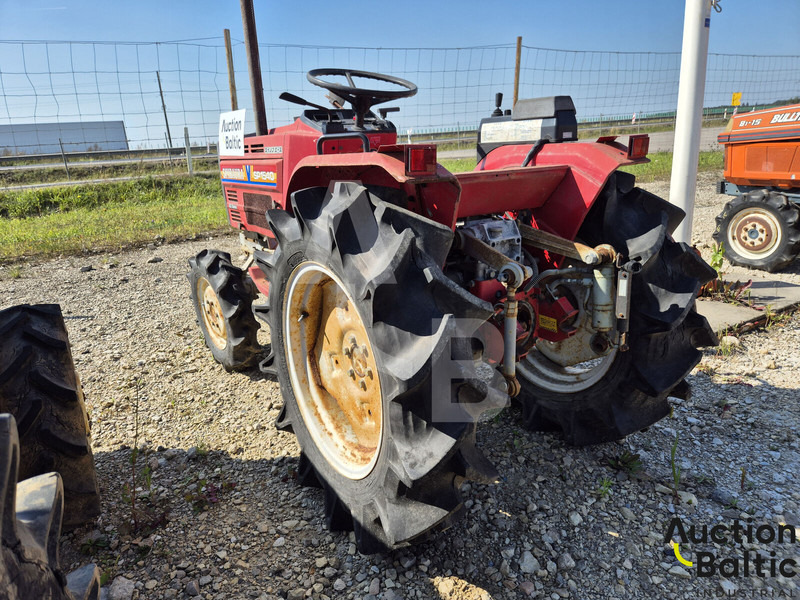Shibaura SP1540 - Farm tractor: picture 4 Shibaura SP1540 - Farm tractor: picture 4