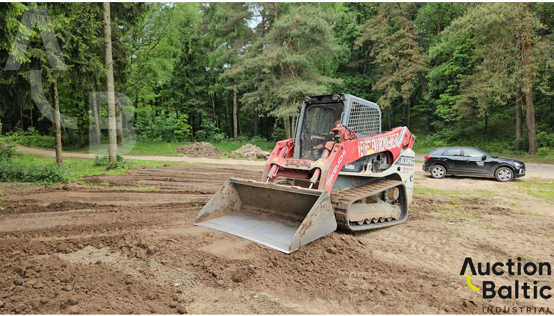Takeuchi TL12V-2 - Crawler loader: picture 1 Takeuchi TL12V-2 - Crawler loader: picture 1