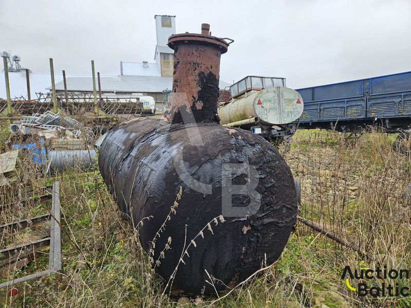 Thick- walled gas tanker - Tank truck: picture 3 Thick- walled gas tanker - Tank truck: picture 3