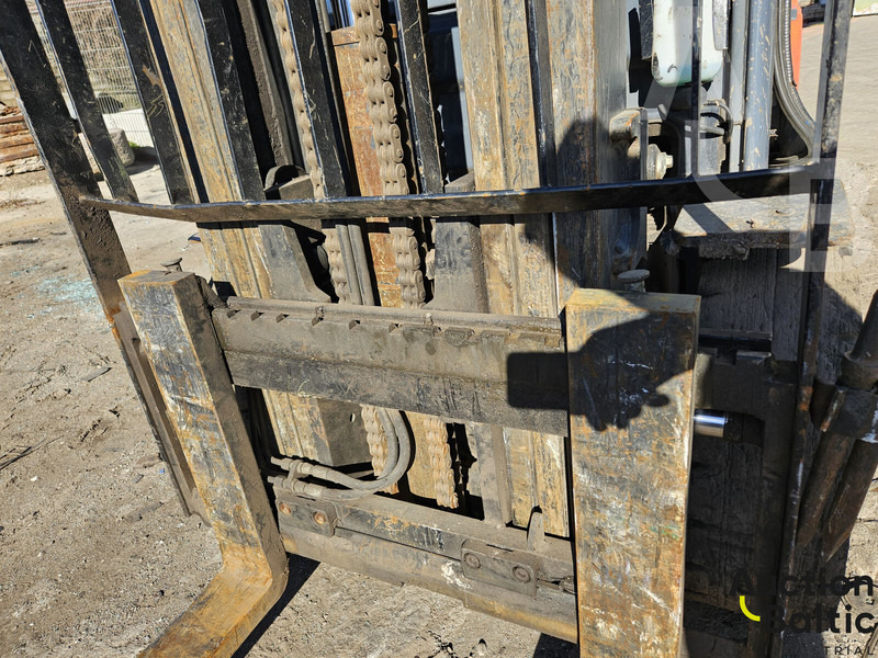 Diesel forklift Toyota E 811: picture 10