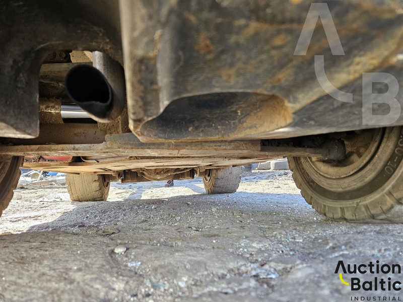 Diesel forklift Toyota E 811: picture 16