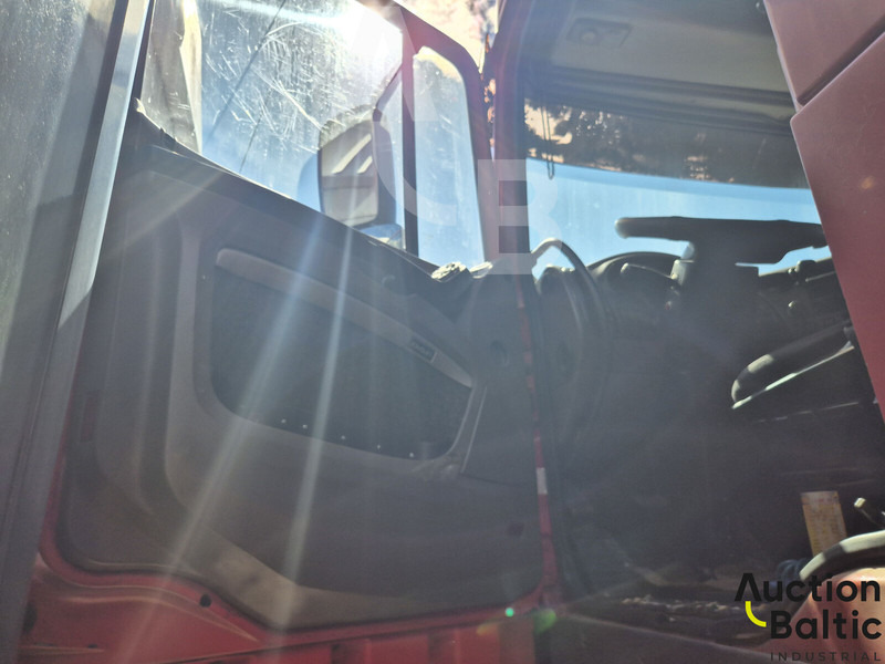 DAF FT XF105.460 - Tractor unit: picture 4 DAF FT XF105.460 - Tractor unit: picture 4