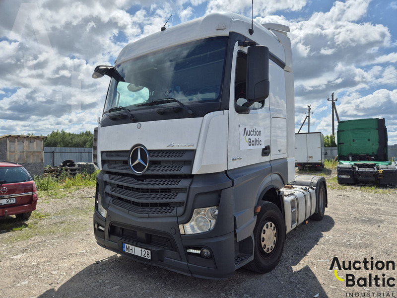 Mercedes-Benz Actros 1843 - Tractor unit: picture 2 Mercedes-Benz Actros 1843 - Tractor unit: picture 2