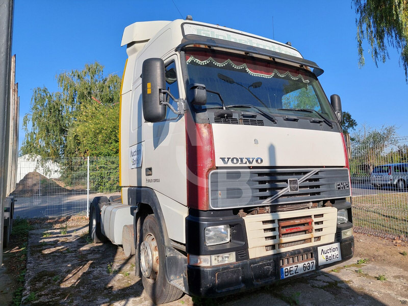 Volvo FH12 - Tractor unit: picture 2 Volvo FH12 - Tractor unit: picture 2