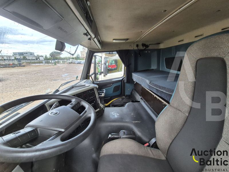 Volvo FM - Tractor unit: picture 5 Volvo FM - Tractor unit: picture 5