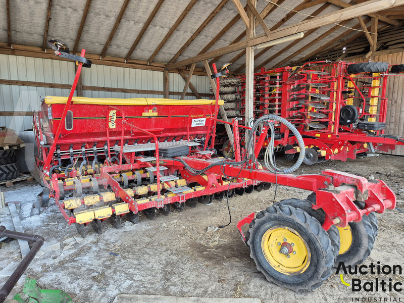 Vaderstad Rapid400C - Sowing equipment: picture 1 Vaderstad Rapid400C - Sowing equipment: picture 1