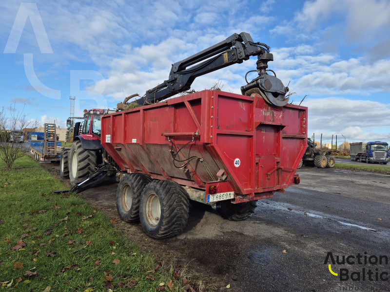 Valtra N114 EH - Forestry trailer: picture 4 Valtra N114 EH - Forestry trailer: picture 4