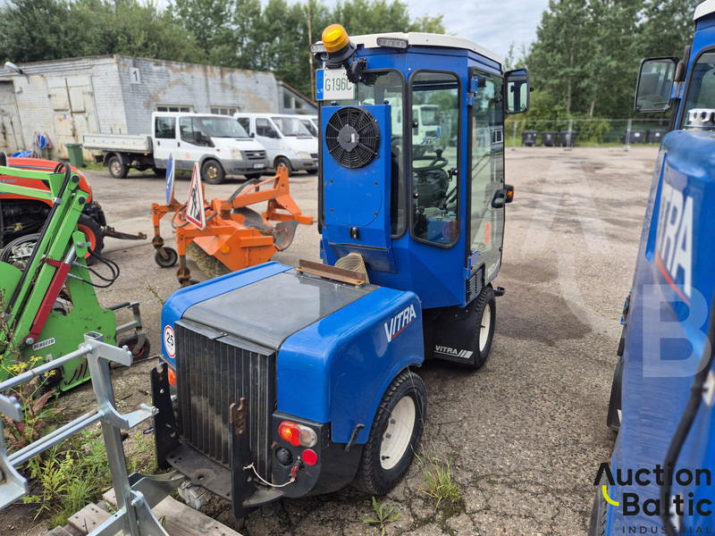 Vitra 2037 Economy - Road sweeper: picture 3 Vitra 2037 Economy - Road sweeper: picture 3