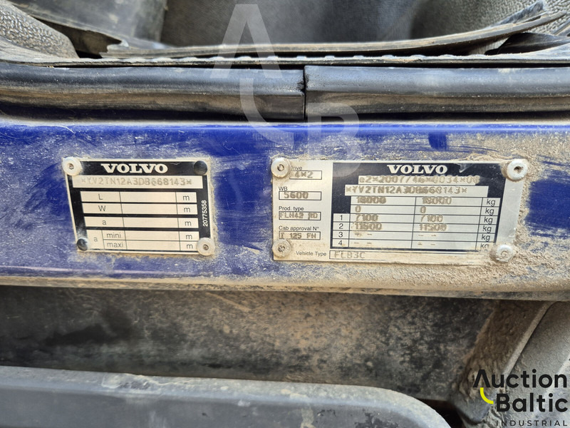 Box truck Volvo FL240: picture 14