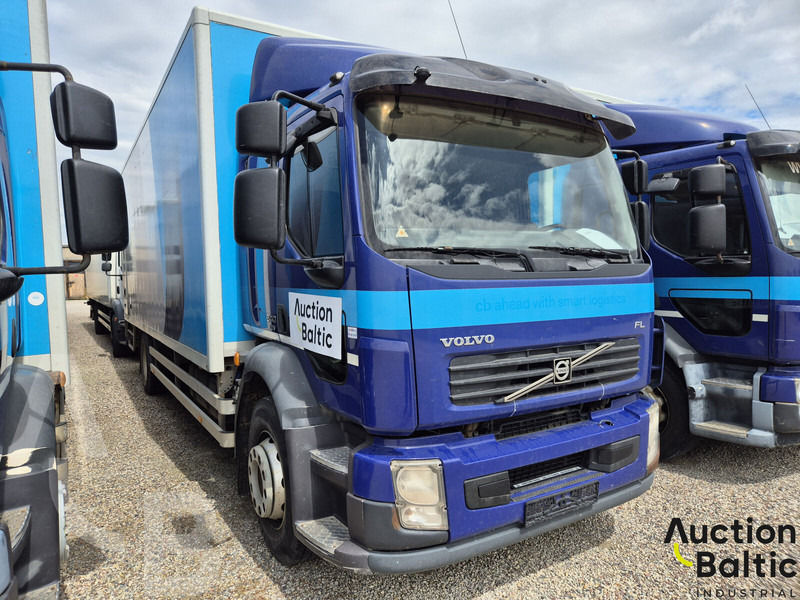 Volvo FL240 - Box truck: picture 2 Volvo FL240 - Box truck: picture 2