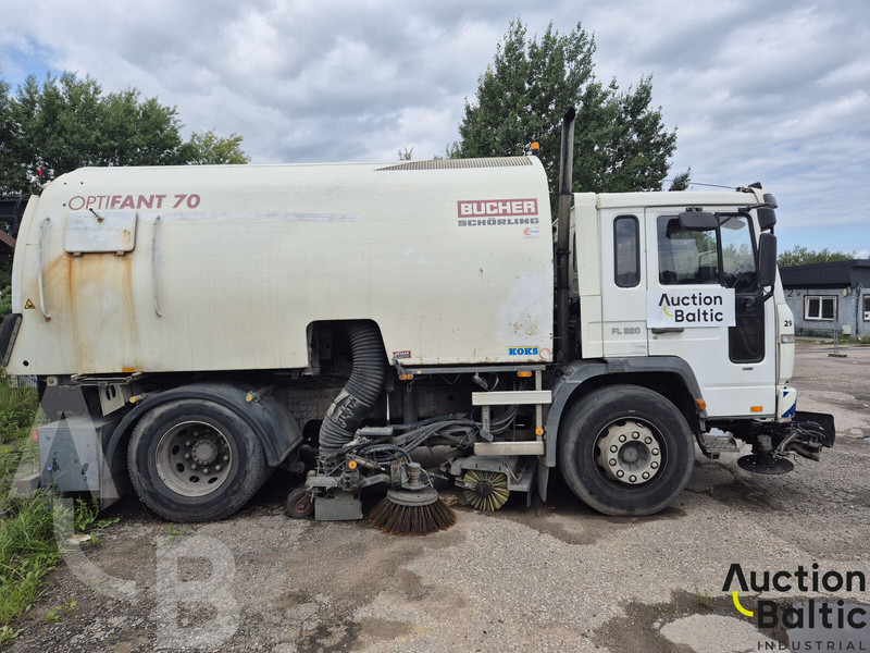 Volvo FL618 - Road sweeper: picture 3 Volvo FL618 - Road sweeper: picture 3