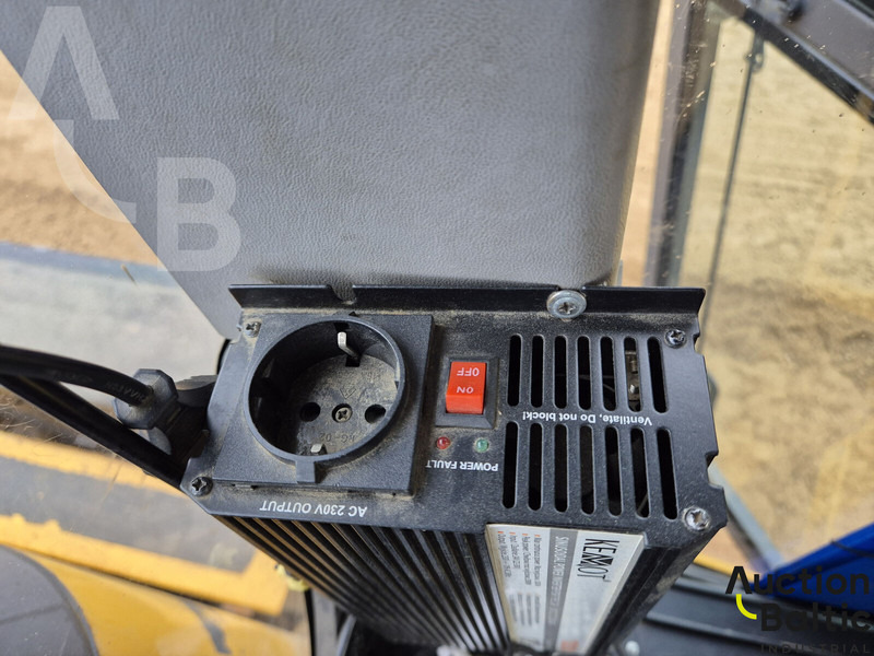 Grader Volvo G 946: picture 16