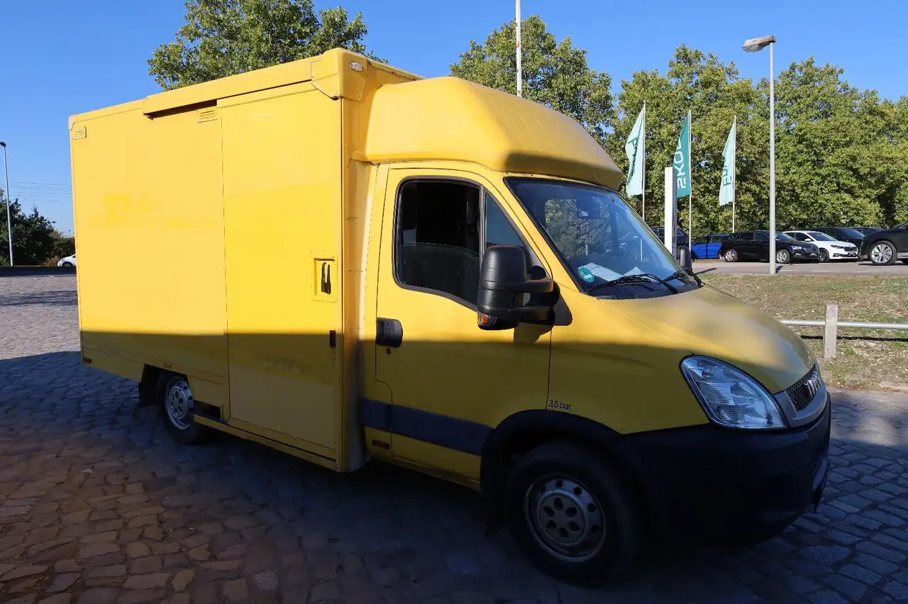 Iveco Daily/ Regalsystem/Luftfeder/KURZ/1. Hand - Box van: picture 3 Iveco Daily/ Regalsystem/Luftfeder/KURZ/1. Hand - Box van: picture 3
