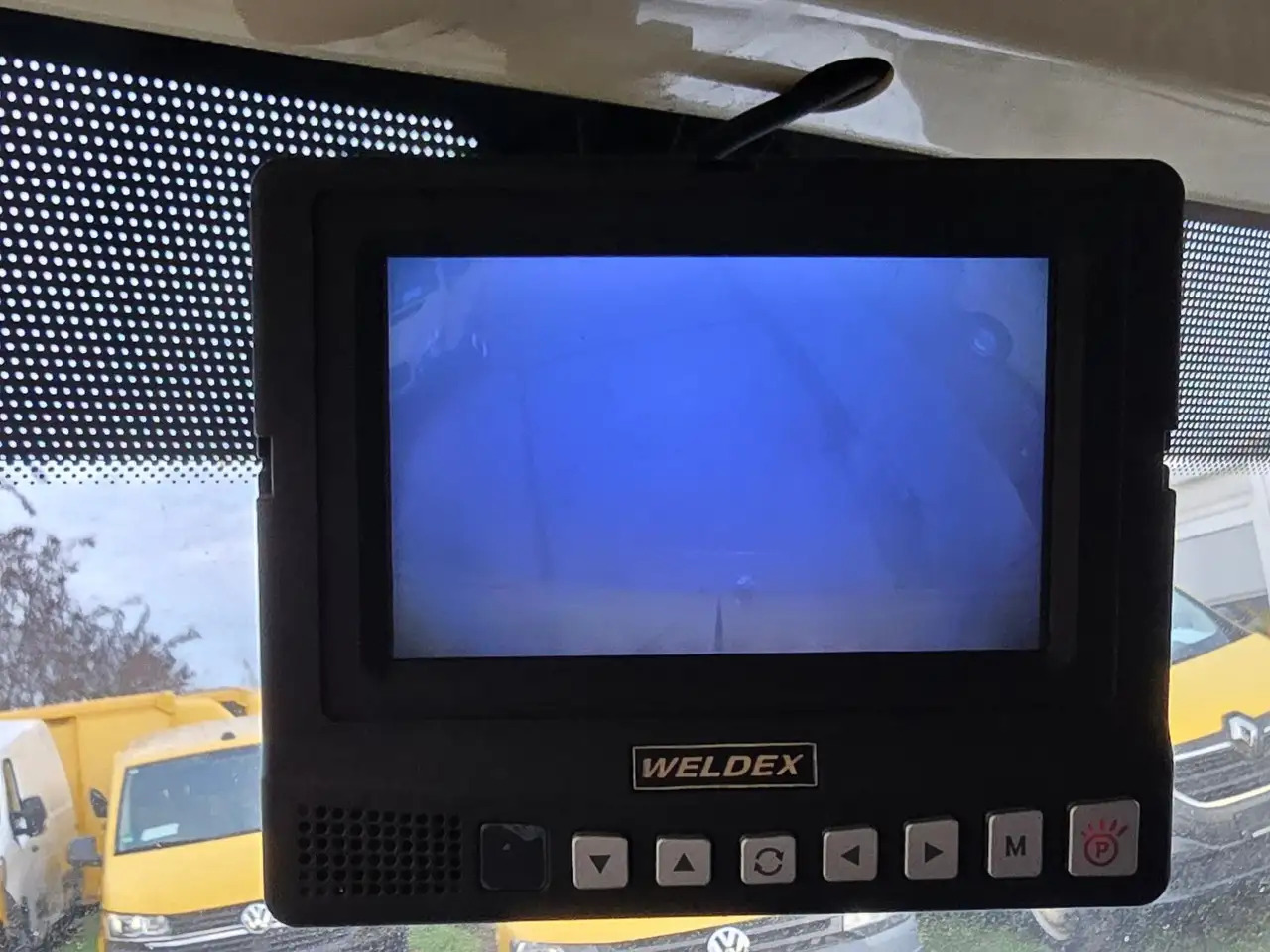 Car Iveco /Regalsystem/Luftfeder/KURZ/1. Hand: picture 12 Car Iveco /Regalsystem/Luftfeder/KURZ/1. Hand: picture 12