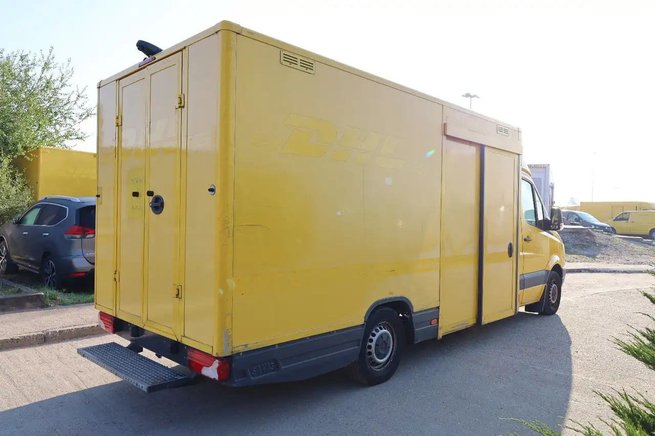 Mercedes-Benz Sprinter II Pritsche/ Koffer/Regalsystem - Box van: picture 3 Mercedes-Benz Sprinter II Pritsche/ Koffer/Regalsystem - Box van: picture 3