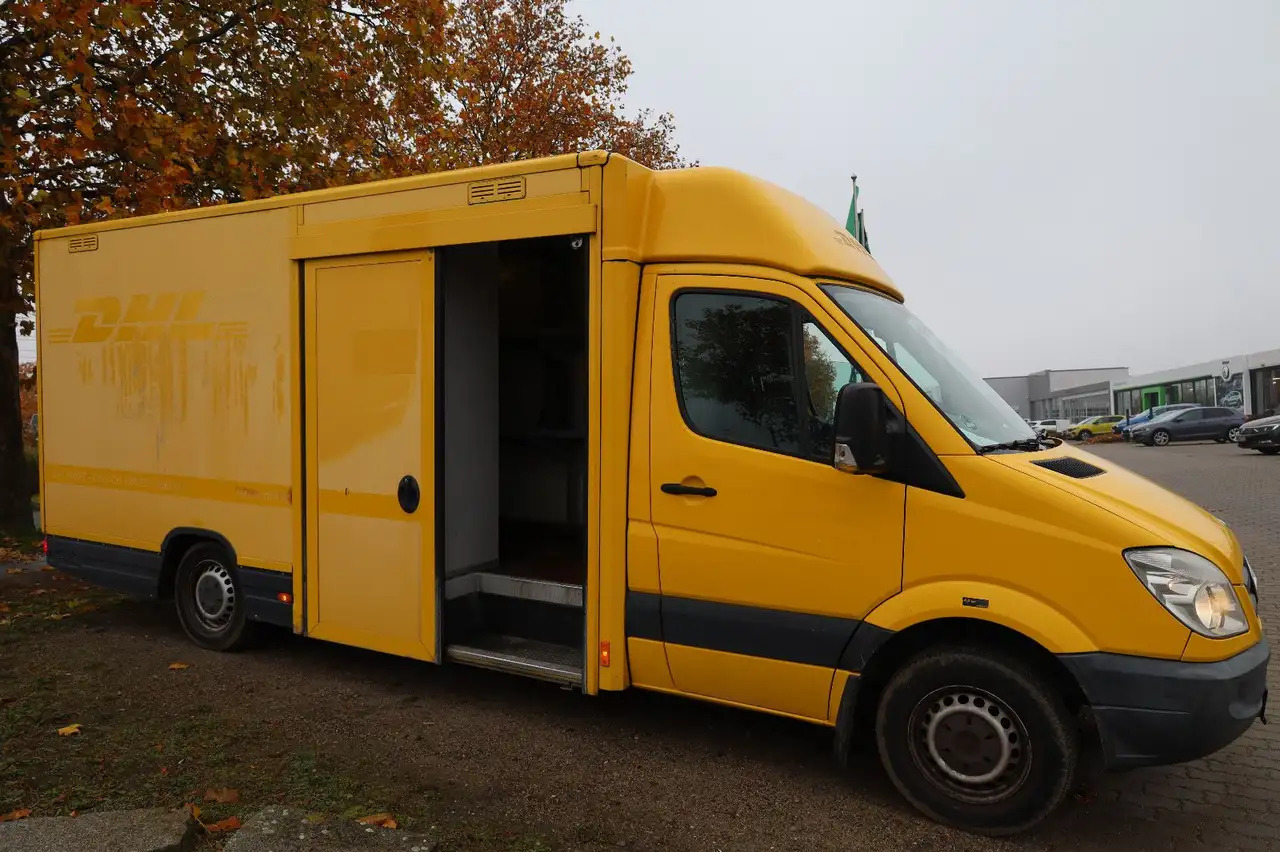 Mercedes-Benz Sprinter II Pritsche/ Koffer/Regalsystem - Box van: picture 5 Mercedes-Benz Sprinter II Pritsche/ Koffer/Regalsystem - Box van: picture 5