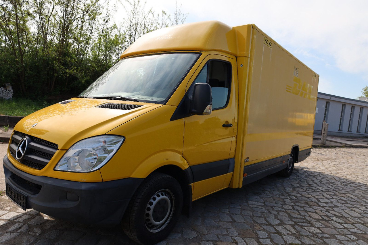 Mercedes-Benz Sprinter II Pritsche/ Koffer/Regalsystem - Box van: picture 3 Mercedes-Benz Sprinter II Pritsche/ Koffer/Regalsystem - Box van: picture 3