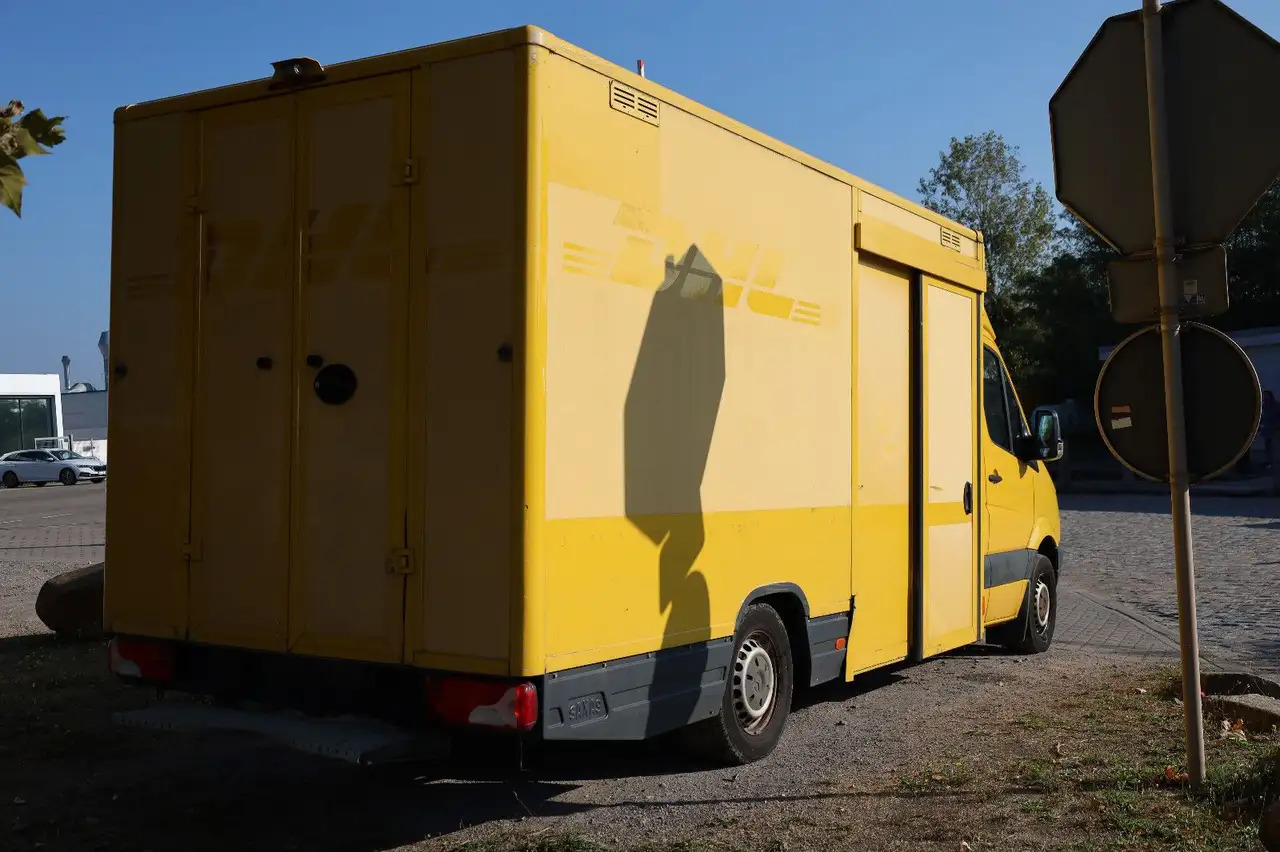Mercedes-Benz Sprinter/Koffer/Regalsystem/ EU5/ 1. Hand - Box van: picture 4 Mercedes-Benz Sprinter/Koffer/Regalsystem/ EU5/ 1. Hand - Box van: picture 4