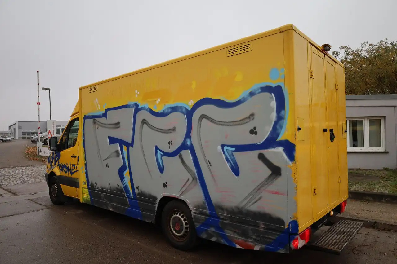 Mercedes-Benz Sprinter/ Koffer/Regalsystem - Box van: picture 3 Mercedes-Benz Sprinter/ Koffer/Regalsystem - Box van: picture 3