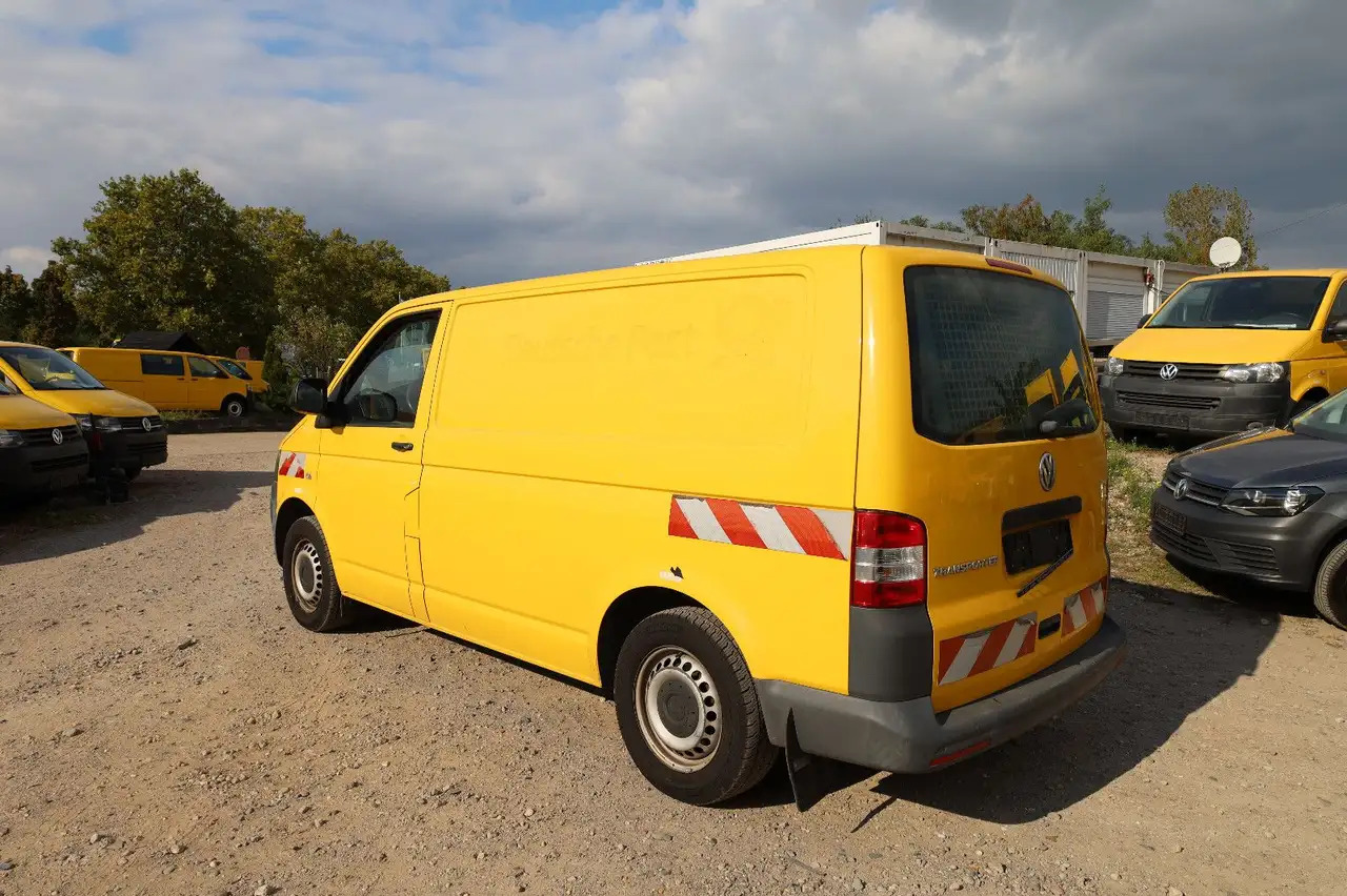 Volkswagen T5 Transporter/ 2.0 TDI/EU5/Werkstattfahrzeug - Panel van, Municipal/ Special vehicle: picture 5 Volkswagen T5 Transporter/ 2.0 TDI/EU5/Werkstattfahrzeug - Panel van, Municipal/ Special vehicle: picture 5