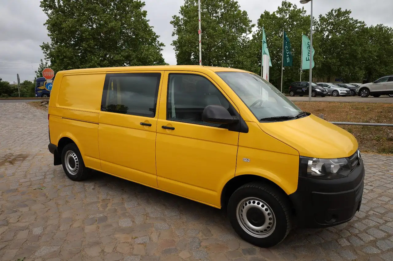 Volkswagen T5 lang Transporter Kasten-Kombi 2.0 TDI/EU5 - Panel van: picture 4 Volkswagen T5 lang Transporter Kasten-Kombi 2.0 TDI/EU5 - Panel van: picture 4