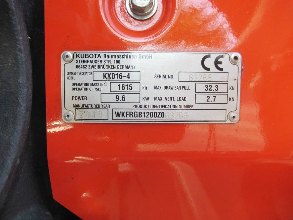 Kubota KX016-4 hydr. Schwenklöffel - Mini excavator: picture 5 Kubota KX016-4 hydr. Schwenklöffel - Mini excavator: picture 5