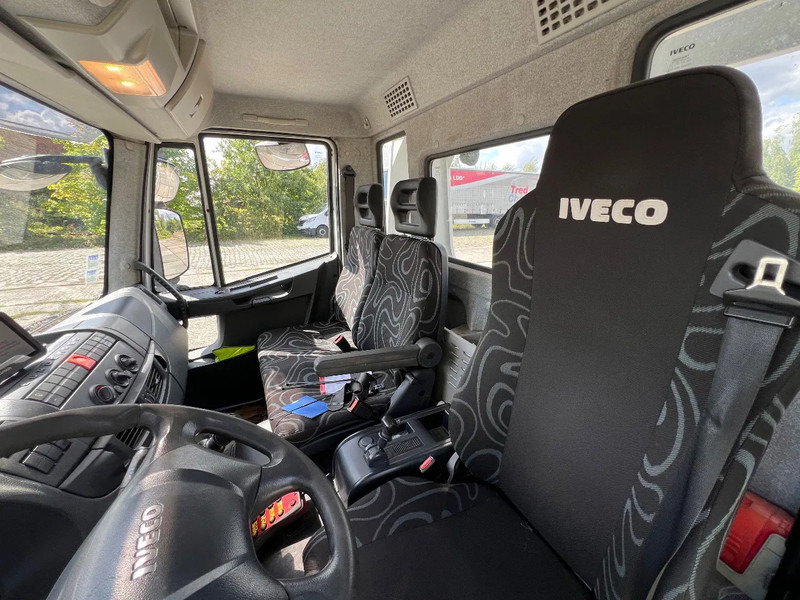 Tow truck Iveco Eurocargo 100E22 6cilinders EEV Euro5**FALKOM*13500kg*: picture 12 Tow truck Iveco Eurocargo 100E22 6cilinders EEV Euro5**FALKOM*13500kg*: picture 12