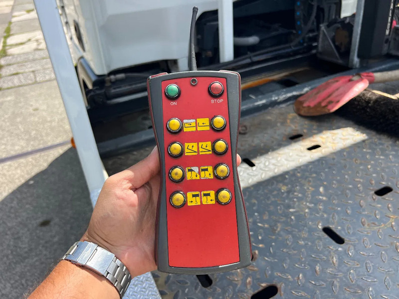 Tow truck Iveco Eurocargo 100E22 6cilinders EEV Euro5**FALKOM*13500kg*: picture 15 Tow truck Iveco Eurocargo 100E22 6cilinders EEV Euro5**FALKOM*13500kg*: picture 15