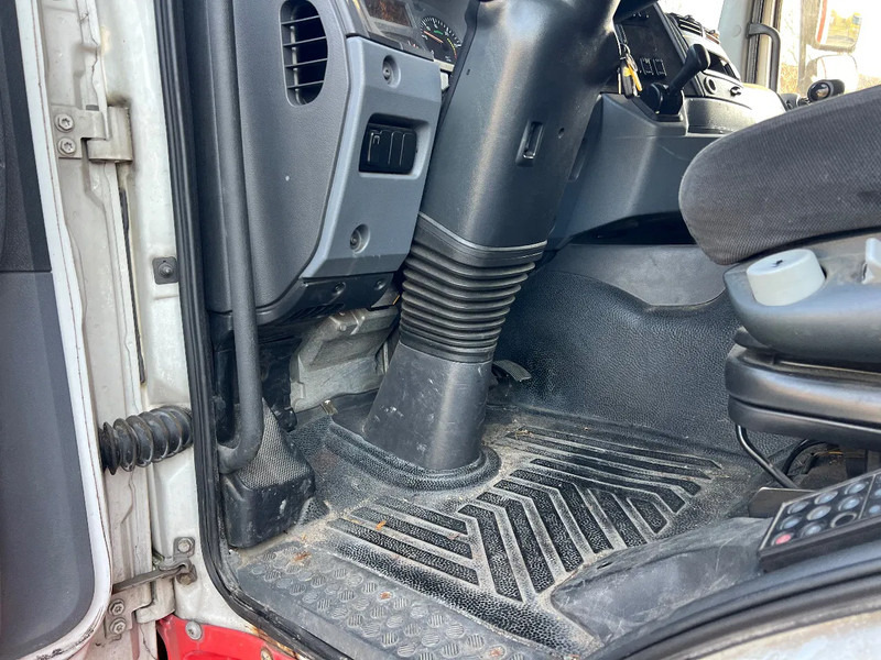 Box truck Mercedes-Benz Axor 1824 Belgian truck 300.000km***1824 6 cilinders***Euro5: picture 10