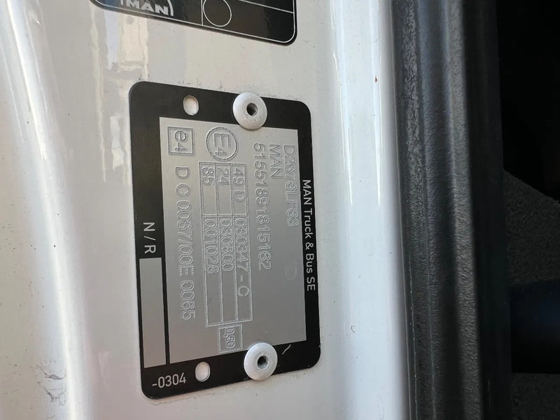 Tractor unit MAN TGX 18.500 VOIHT RETARDER*TGX 18.500*2019: picture 13 Tractor unit MAN TGX 18.500 VOIHT RETARDER*TGX 18.500*2019: picture 13