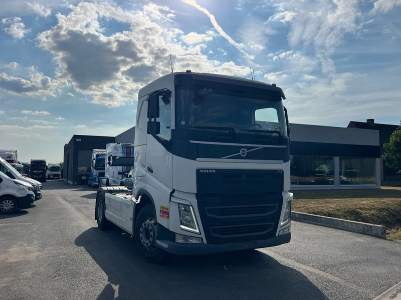 Volvo FH 460 LOWROOF 2015 460 PTO - Tractor unit: picture 3 Volvo FH 460 LOWROOF 2015 460 PTO - Tractor unit: picture 3
