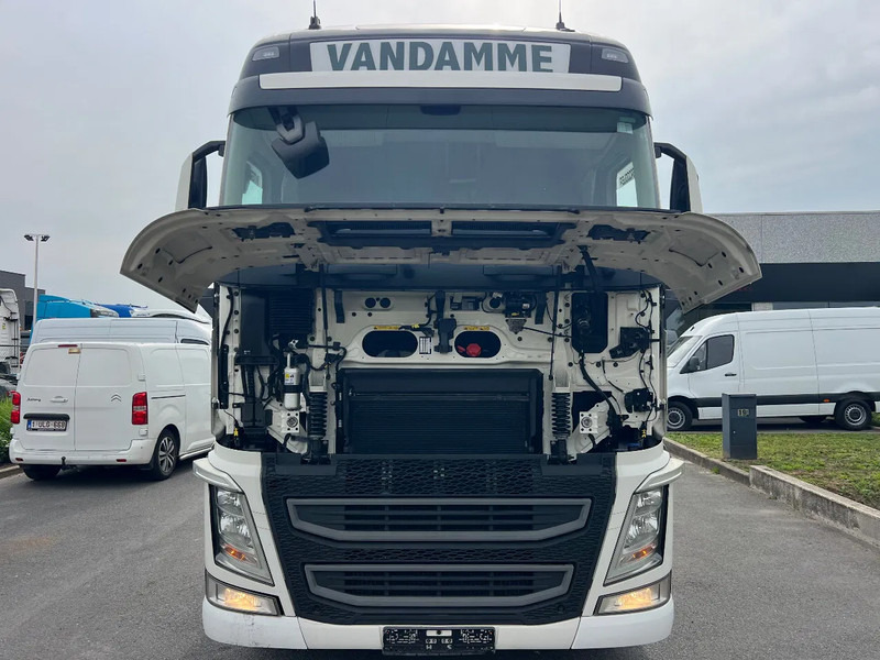 Volvo FH 460 XL full spoiler **2xdieseltanks**FH460 - Tractor unit: picture 3 Volvo FH 460 XL full spoiler **2xdieseltanks**FH460 - Tractor unit: picture 3