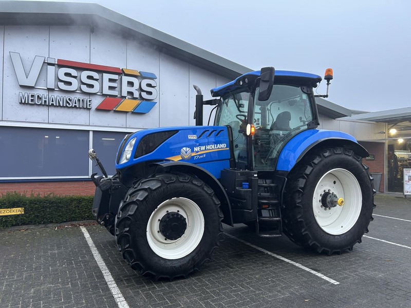 New Holland New Holland T7.215S - Farm tractor: picture 1 New Holland New Holland T7.215S - Farm tractor: picture 1
