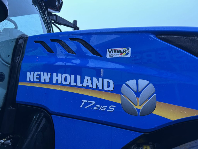 Farm tractor New Holland New Holland T7.215S: picture 12