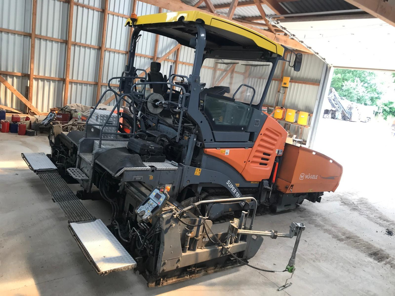 Asphalt paver Vögele SUPER 1800-3i: picture 19
