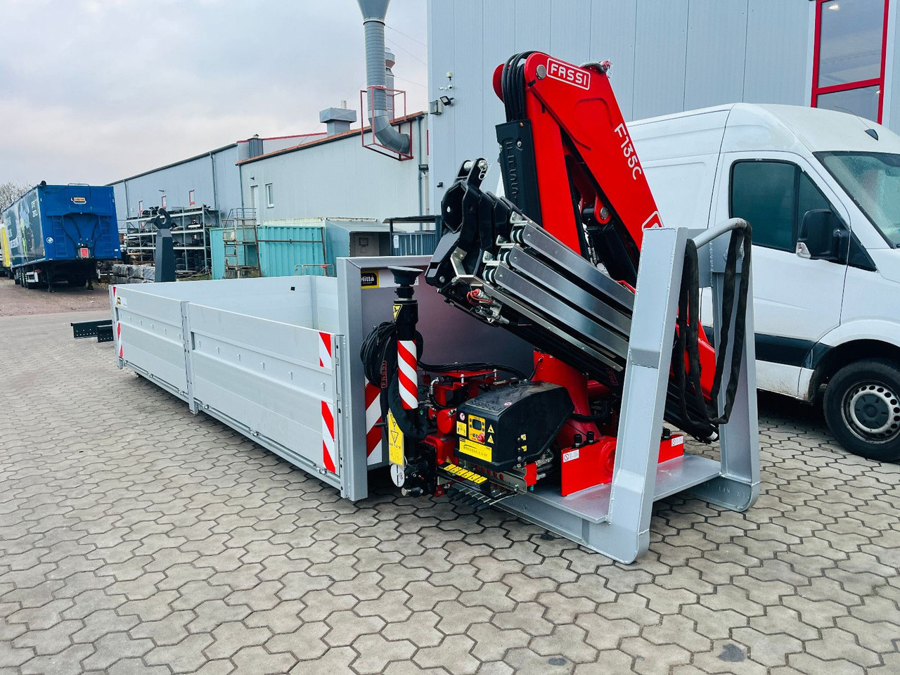 Container mit Fassi Kran, Krancontainer - Roll-off container: picture 1 Container mit Fassi Kran, Krancontainer - Roll-off container: picture 1